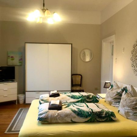 Villa Hanseart Luebeck - Privatzimmer In Zentraler Lage Экстерьер фото