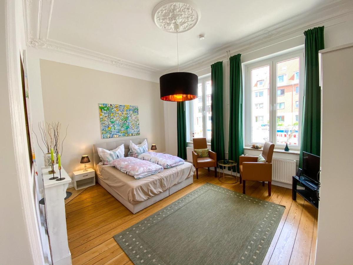 Villa Hanseart Luebeck - Privatzimmer In Zentraler Lage Экстерьер фото